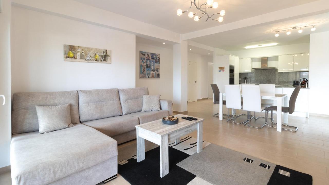 Modern 2 Bedroom Apartment 100 M From The Beach Jávea Eksteriør bilde