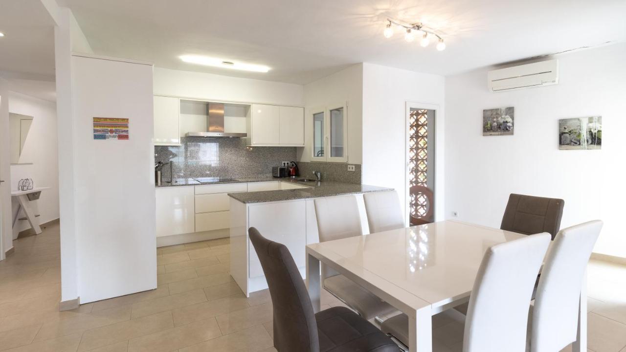 Modern 2 Bedroom Apartment 100 M From The Beach Jávea Eksteriør bilde