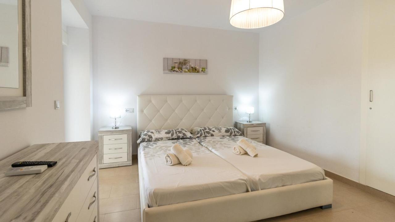Modern 2 Bedroom Apartment 100 M From The Beach Jávea Eksteriør bilde